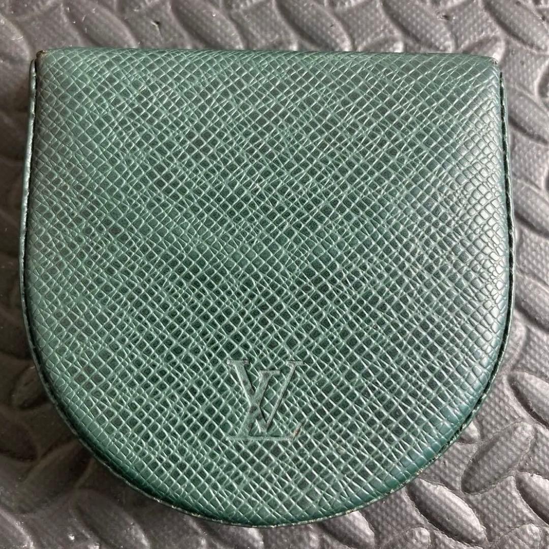 LV ルイヴィトン タイガ エピセア ポルトモネキュヴェット