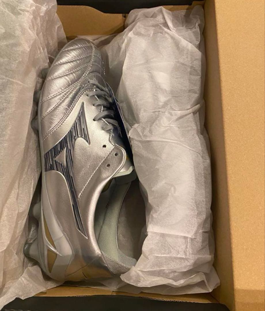 モレリアネオ4ジャパン　サッカースパイク モレリア サッカー