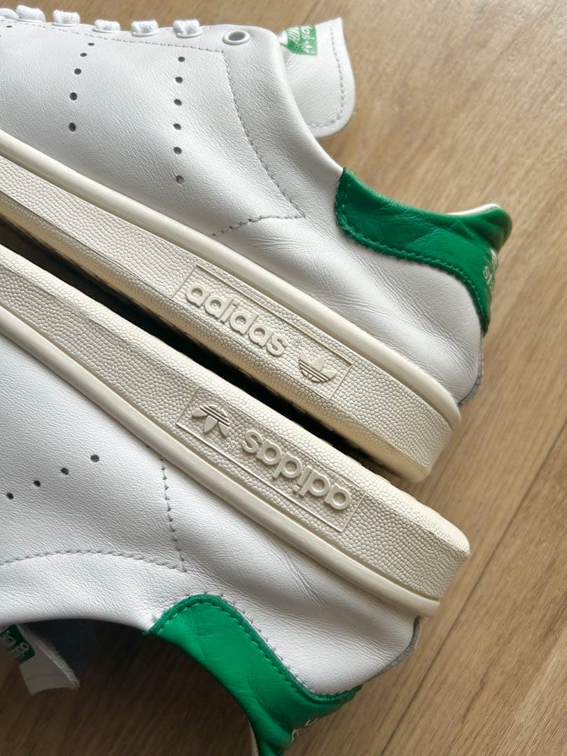靴 adidas \"stan smith decon\"