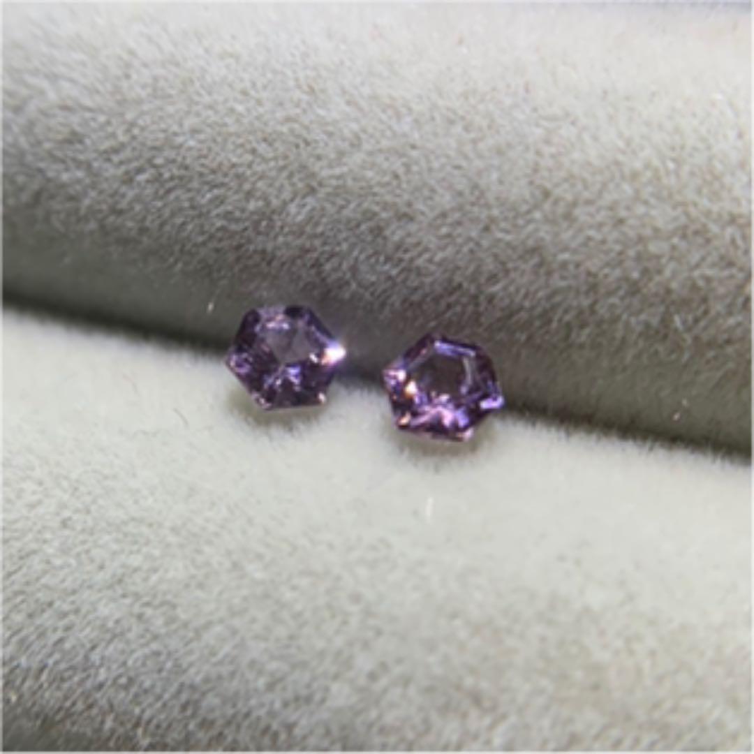 ヘキサゴン　スピネル　3mm ペア victorianbox