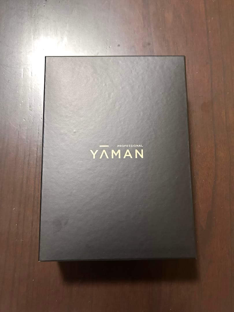 【新品未使用】YA-MAN ヴェーダスカルプブラシ　BS for Salon