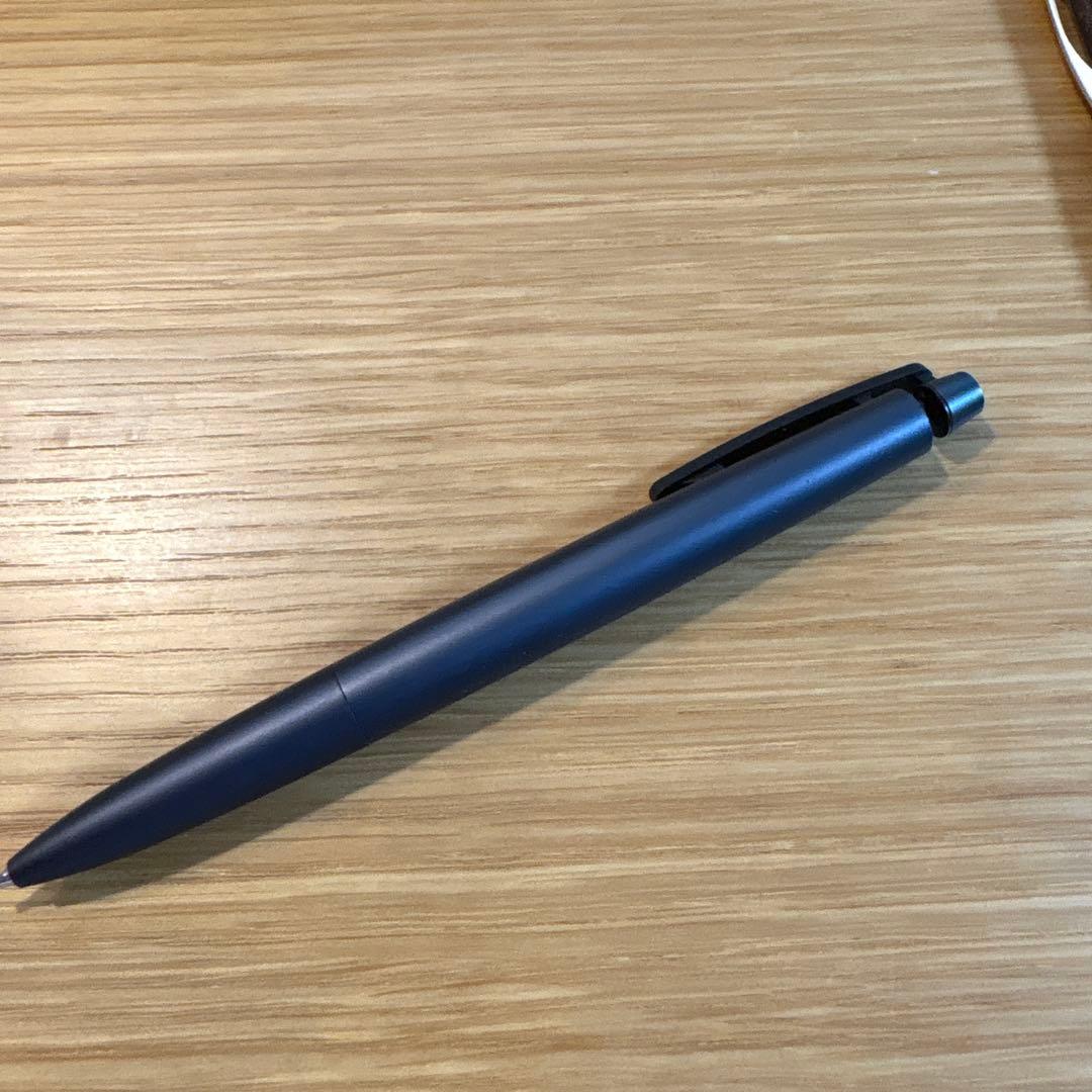 シャーペンまとめ売り筆箱付き