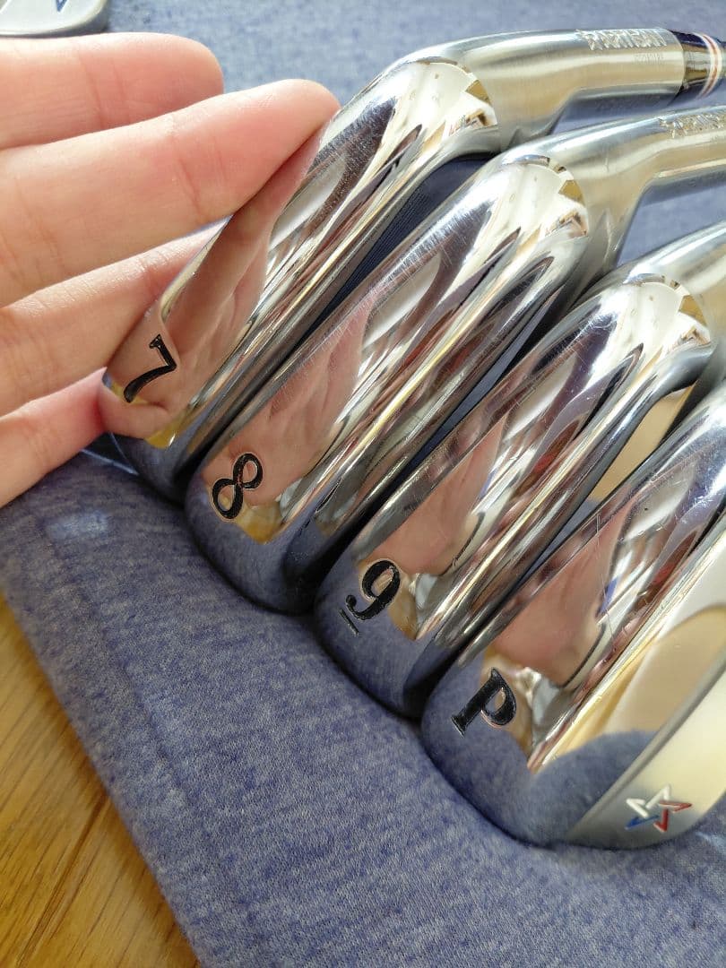 あき☆　アーティザン　ARTISAN　アイアン　5-9 P　ゴルフ