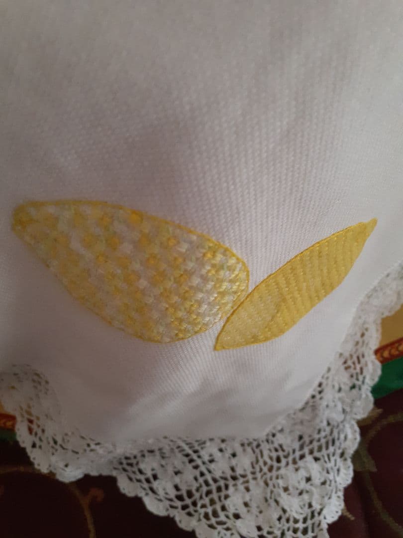 戸塚刺繍、新品未使用 西洋野菜刺繍 テーブルクロス( 大) 円形、長方形他