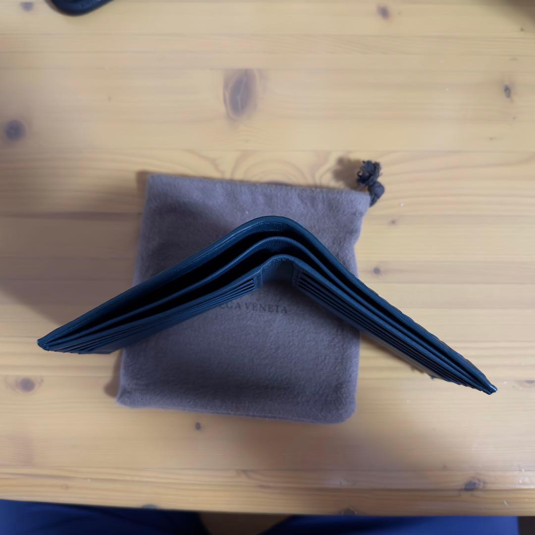 ボッテガヴェネタ　BOTTEGA VENETA ペトロルブルー