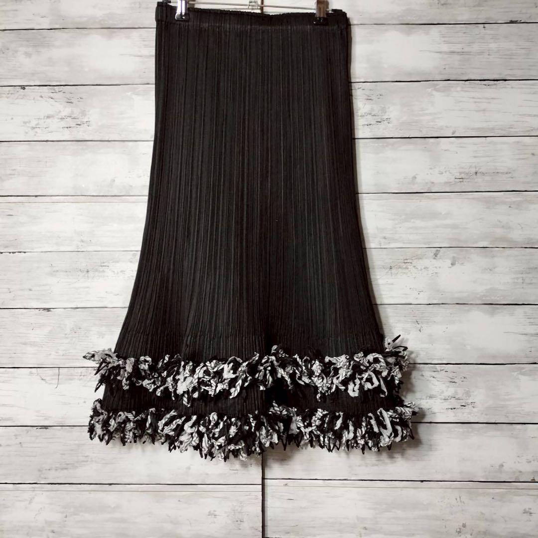 PLEATS PLEASE イッセイミヤケ ひざ丈スカート フリル 立体 フレア