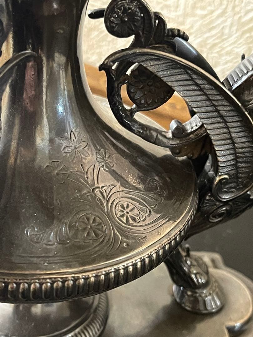 クラシック銀仕上げの製品大皿 菓子器　アンティーク