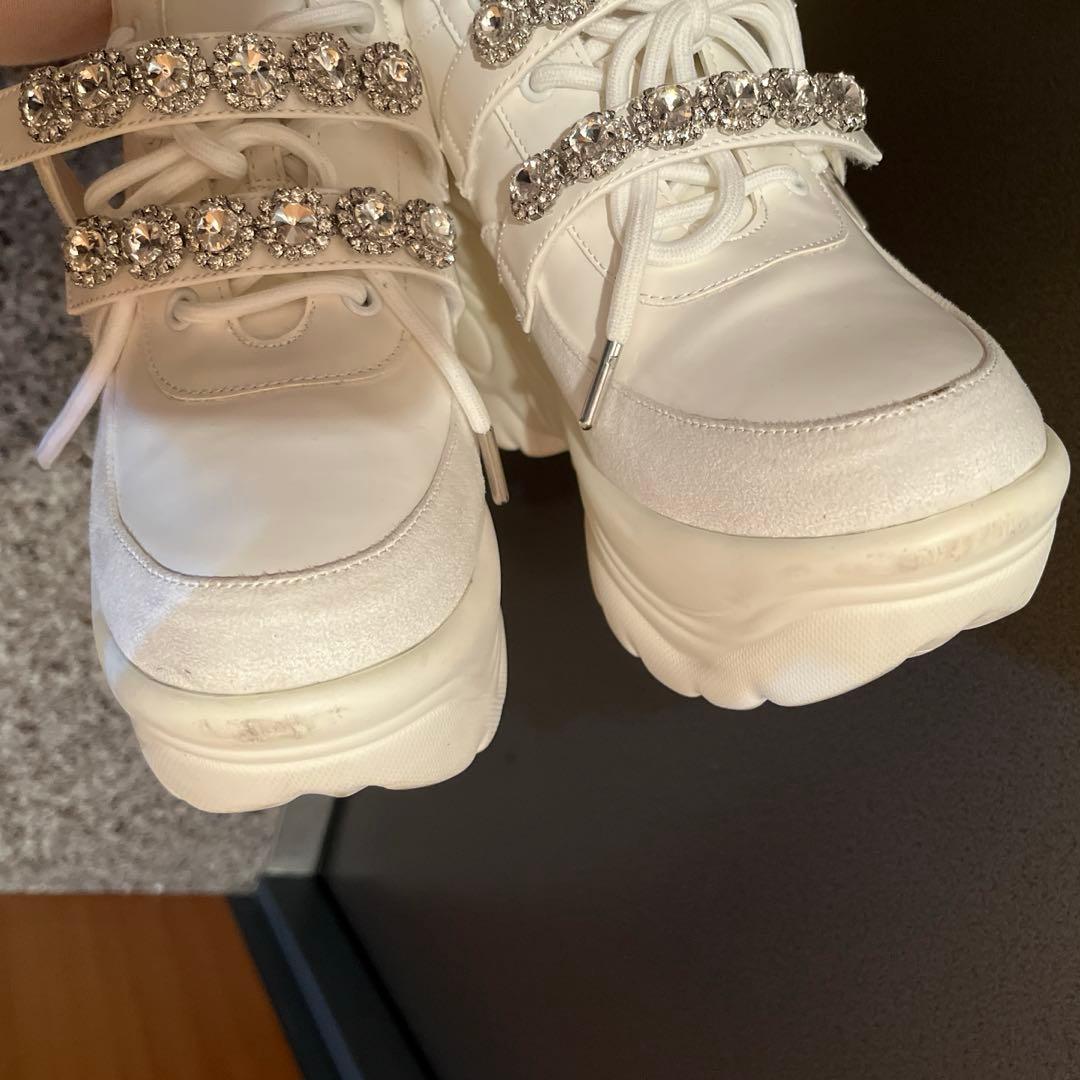 ビジューベルトスニーカー　盛れる♡美脚スニーカー　ホワイト　白　厚底　シューズ