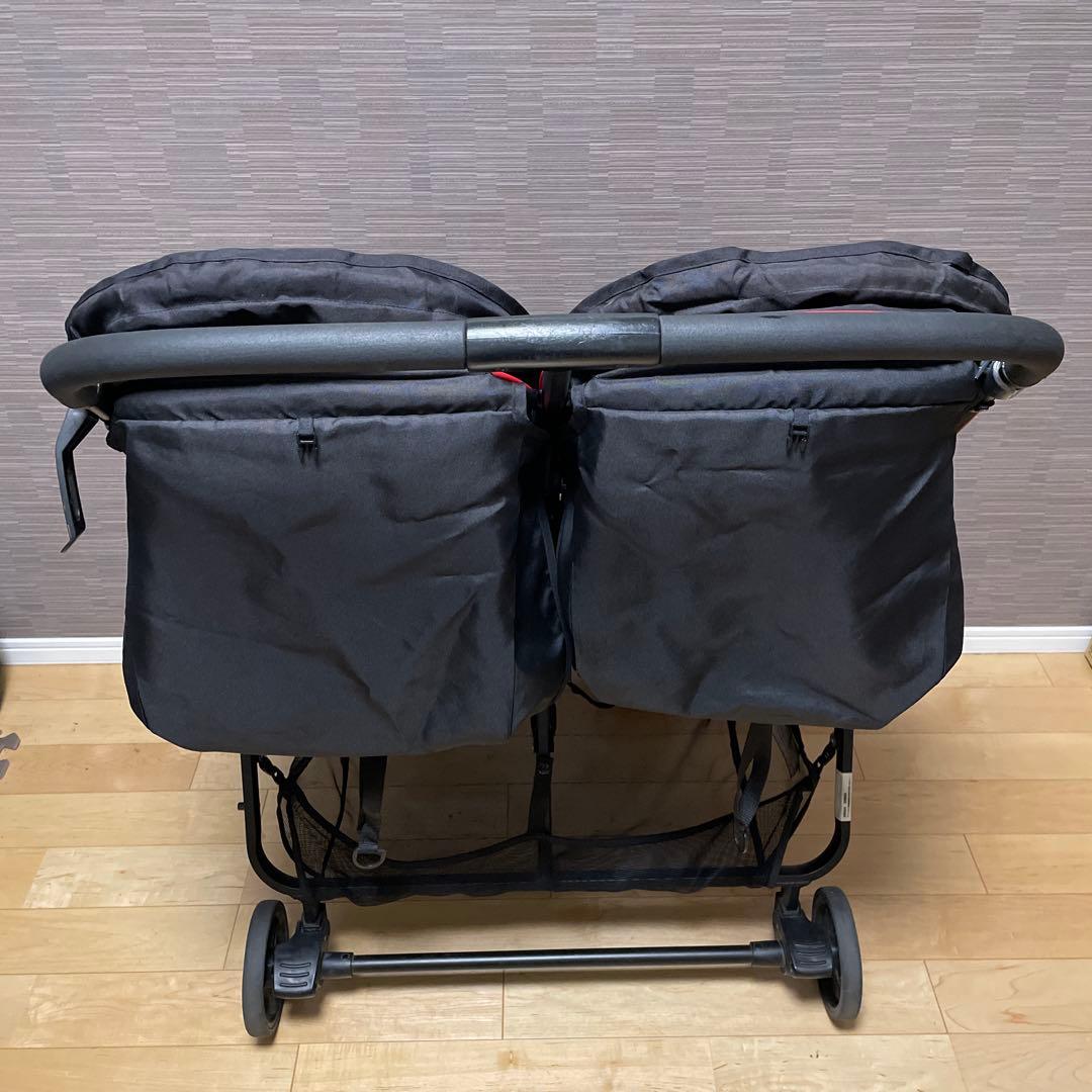 ココロンツイン　ベビーカー　レッド　双子　おまけつき