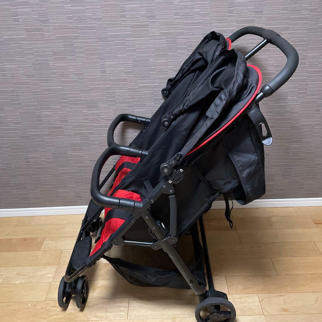 ココロンツイン　ベビーカー　レッド　双子　おまけつき