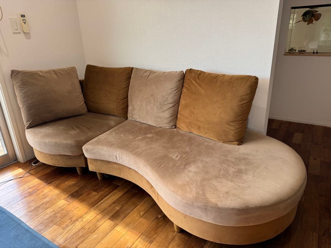 【引取限定、極美品】NOCE ノーチェ　カウチソファ　ベルベット