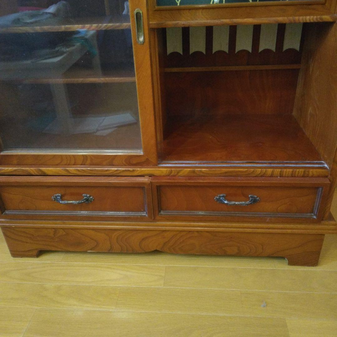 茶箪笥 ガラス扉付き 収納家具