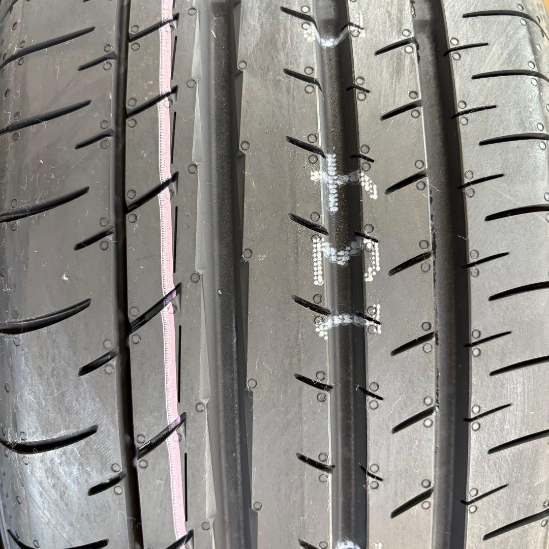 未使用品215/45R17 YOKOHAMA 4本　2022年製造