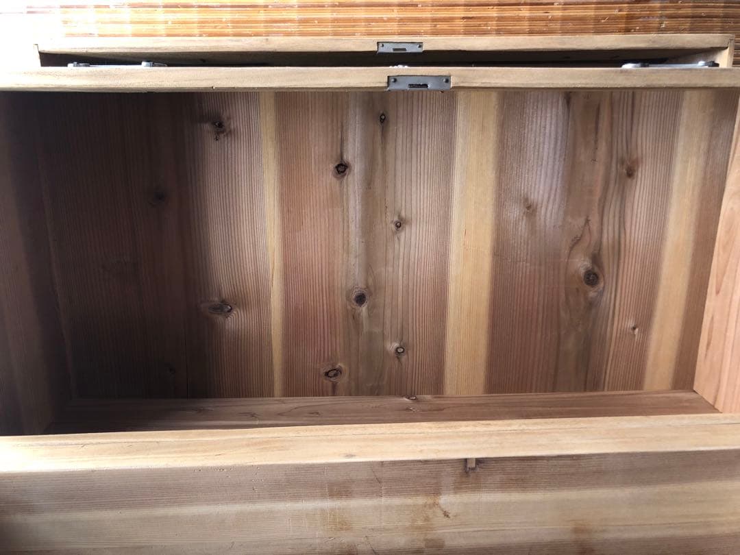 【一点物｜杉無垢材シェルフ】和モダン収納　打ち出し取手付｜アンティーク家具