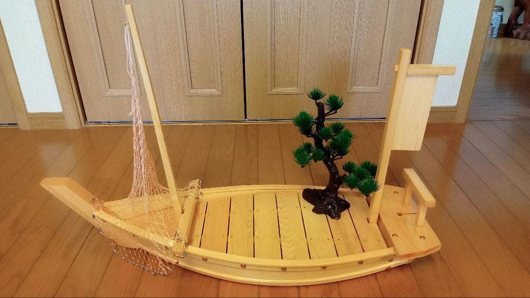 舟盛り 刺し身海鮮盛り 舟木製模型 ミニチュア盆栽付き