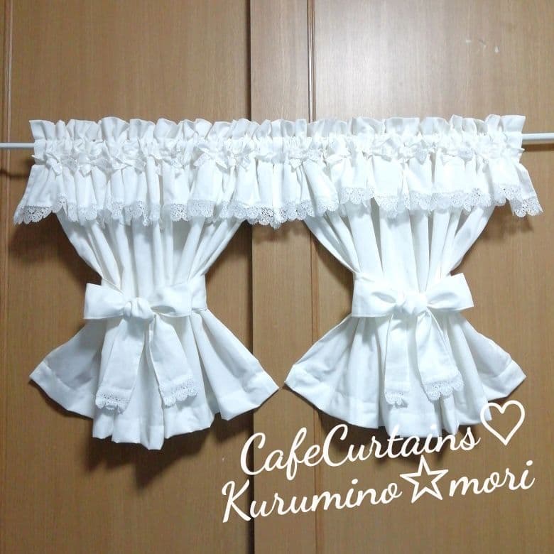 はにぃ♡様 オーダー作品♥デラックス カフェカーテン×2枚 タッセルつき