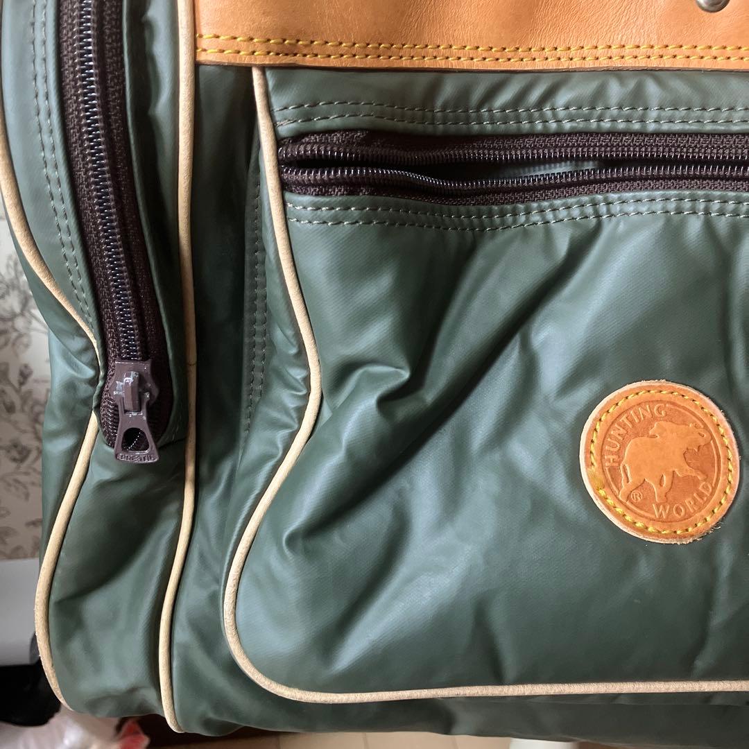 ハンティングワールド　ボストンバッグ　旅行バッグ
