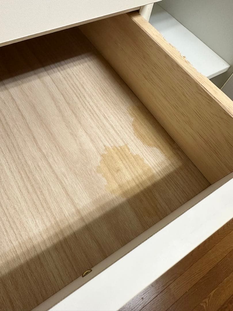 ホワイトチェスト 引き出し付き　タンス　直接引取り可能