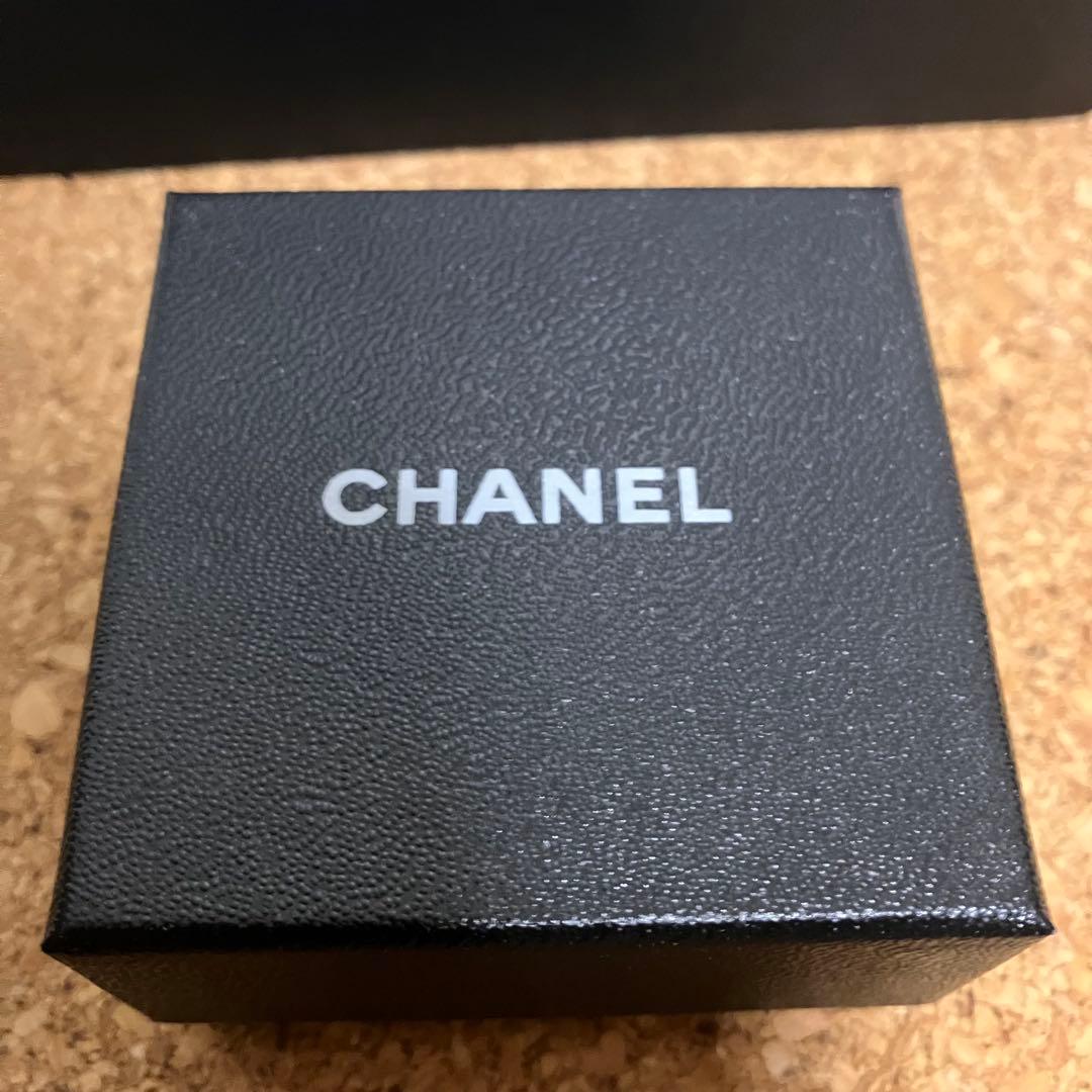 【訳あり特価、正規品美品】CHANEL ダブルCロゴ ピアス(両耳用)