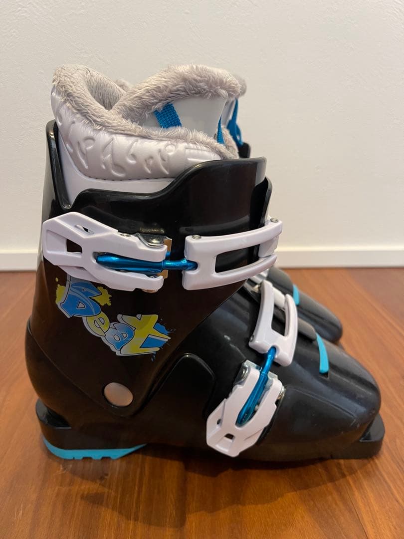 キッズ　スキー板118㎝　ストック ブーツ 3点セット ジュニア スキーセット