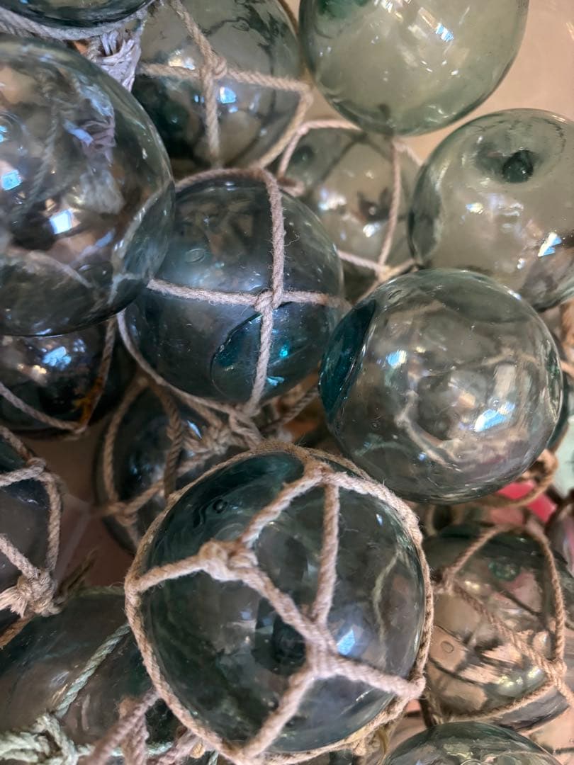 ガラス玉　浮き玉　約5〜6.5㎝可愛い小玉❗️８７個❗️