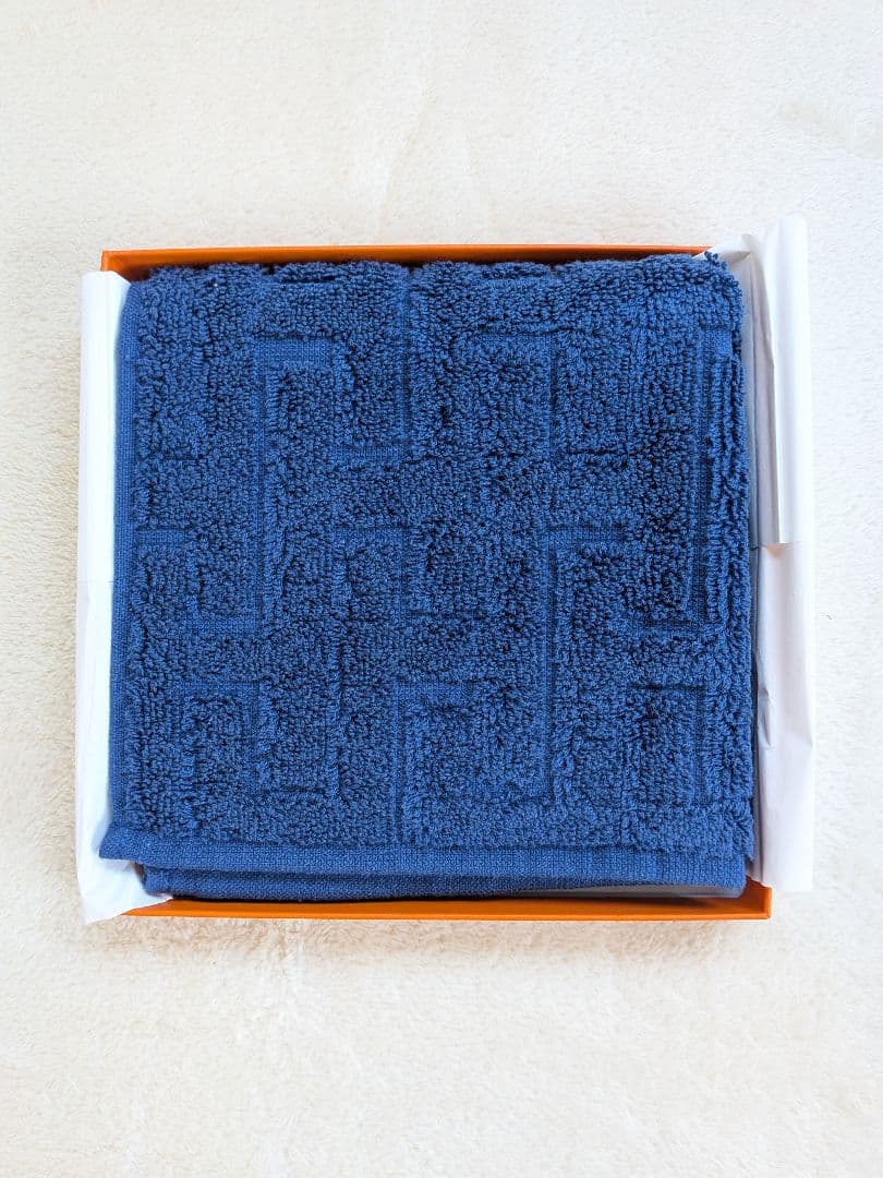 新品・未使用　HERMES エルメス　タオル エルメスブルー　Hロゴ 即日発送