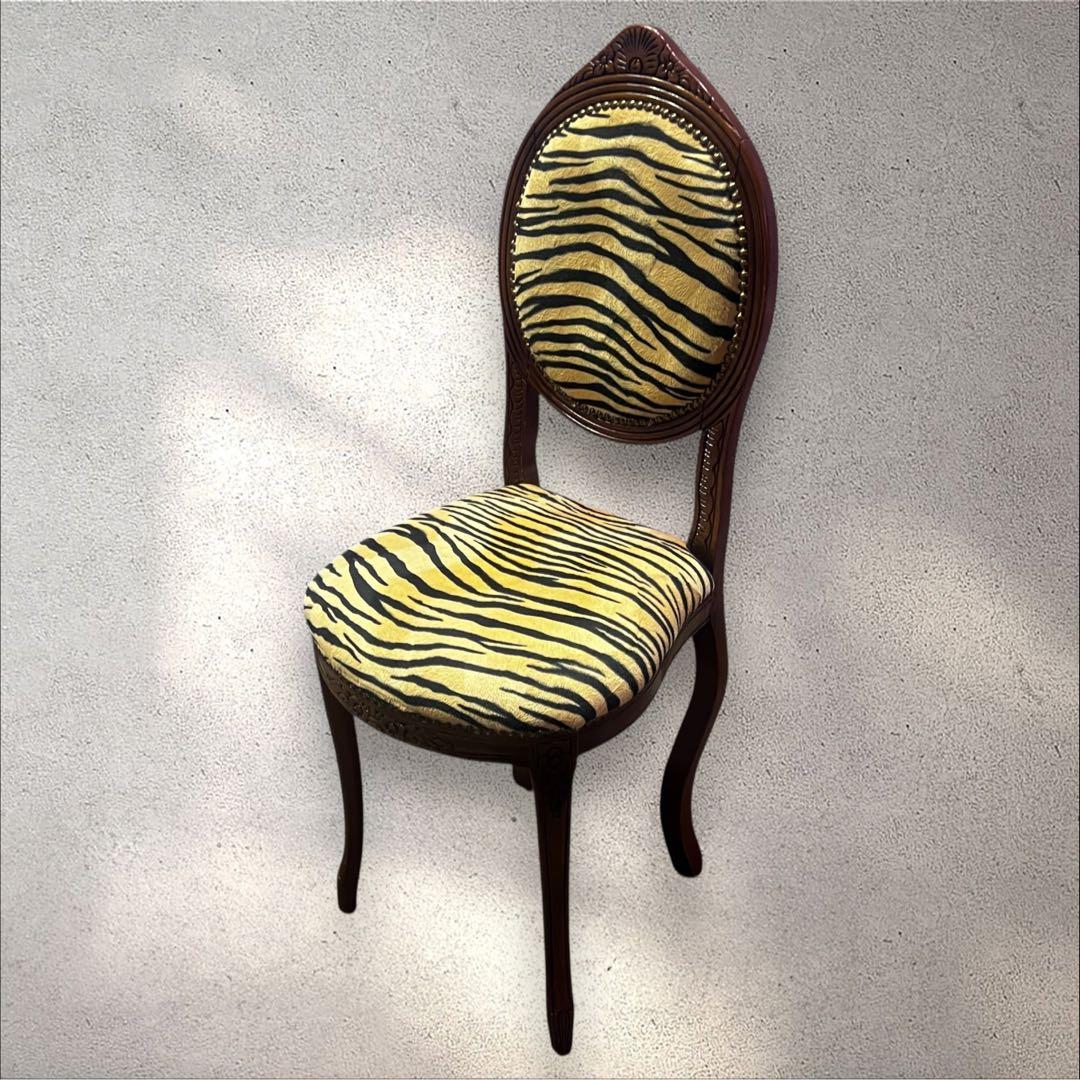 ♡ アンティーク　ヒョウ柄 猫脚 ダイニングチェア ♡