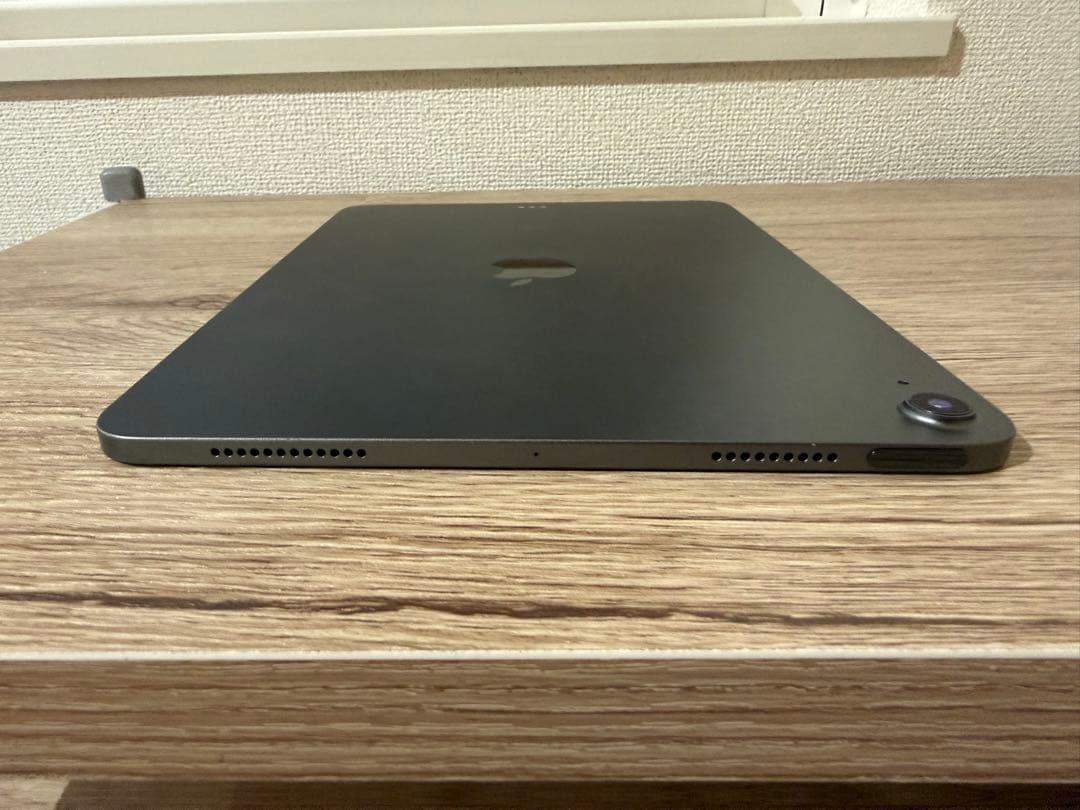 iPad Air4 wifi 64GB ケース付き