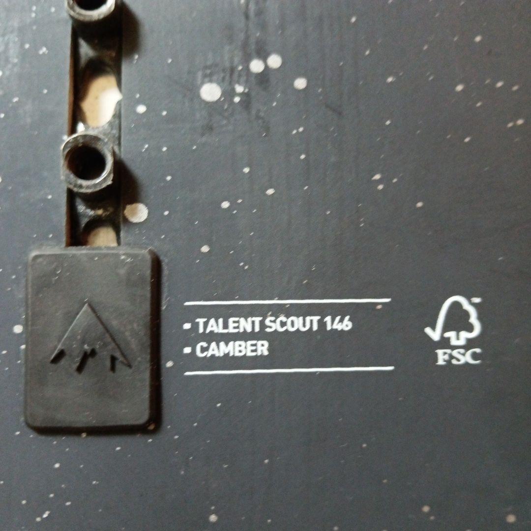 スノーボード BURTON TALENTSCOUT 146cm