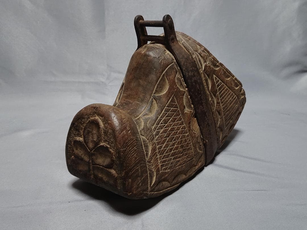 コレクター収集品　貴重　グアテマラ　馬具　古い木製の鐙