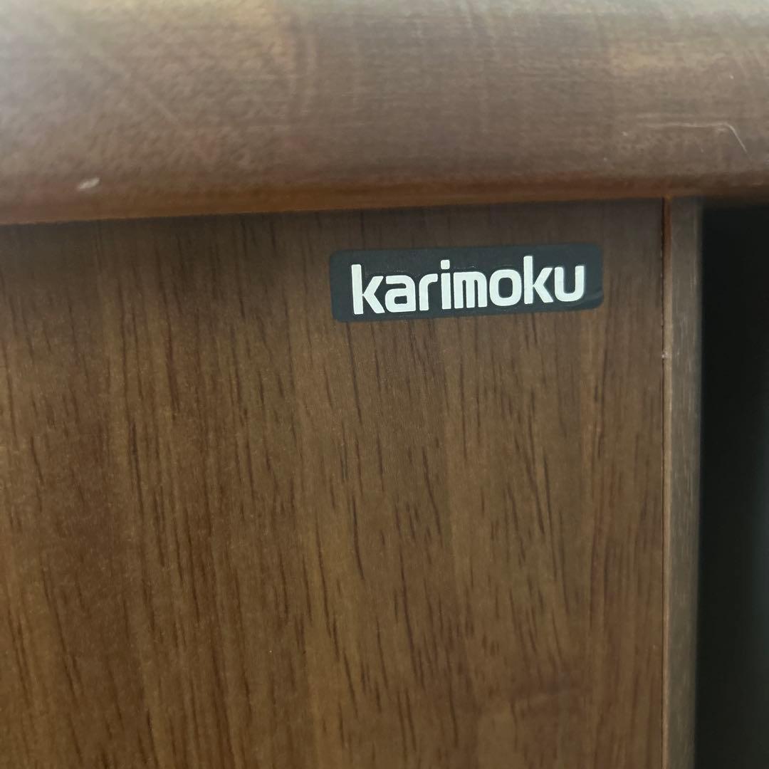 カリモク　学習机　鍵付き引出し