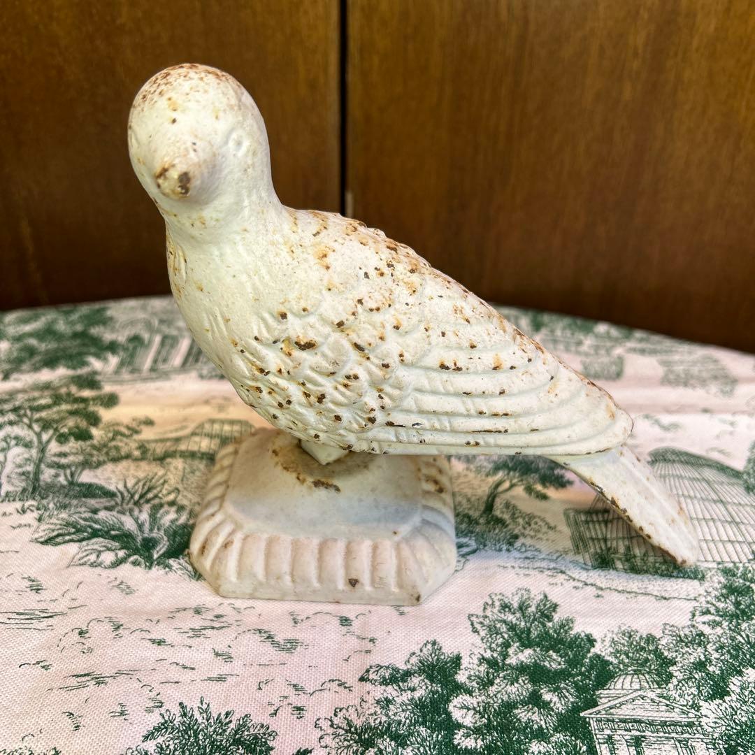 レアワンダーデコール鋳鉄アイアン白いシックな鳥　ガーデンオブジェ/ドアストッパー