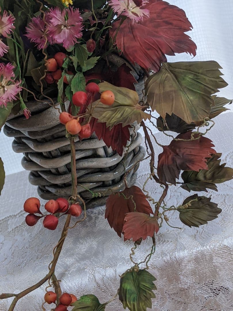 アートフラワー❁秋の花のアレンジメント❁染花布花❁希少価値❁ハンドメイド