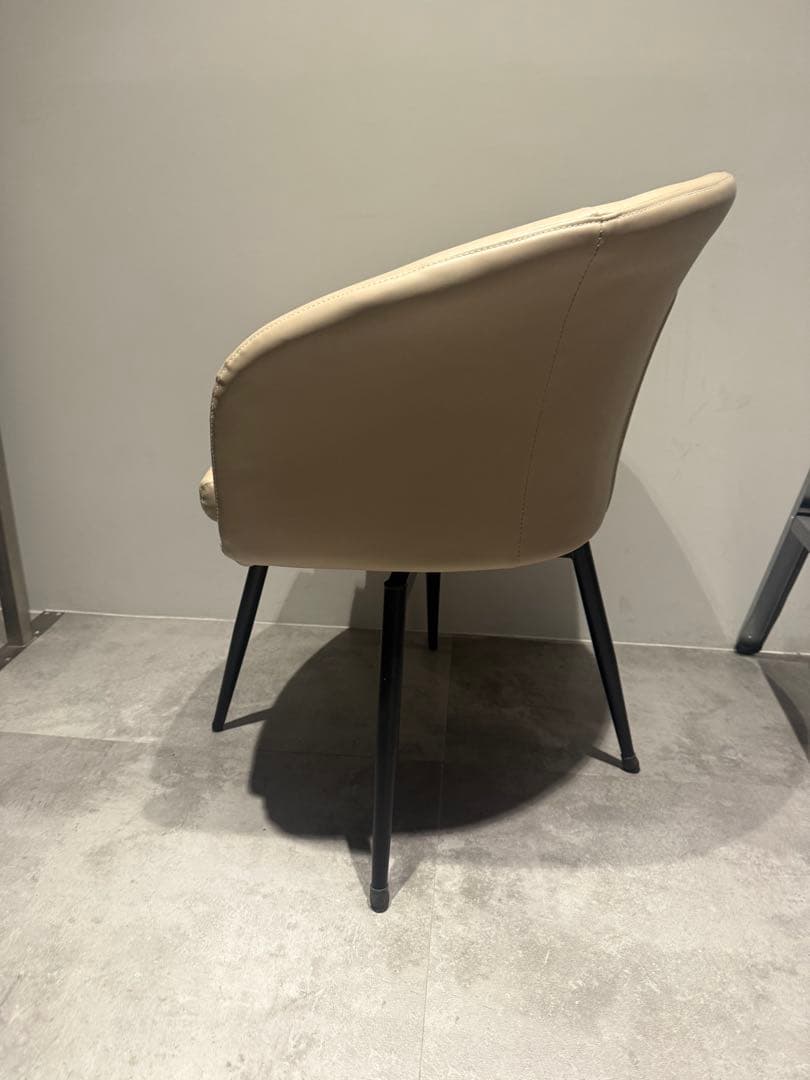 3脚セット　ダイニングチェア　回転椅子 回転式　おしゃれイス　高級感椅子