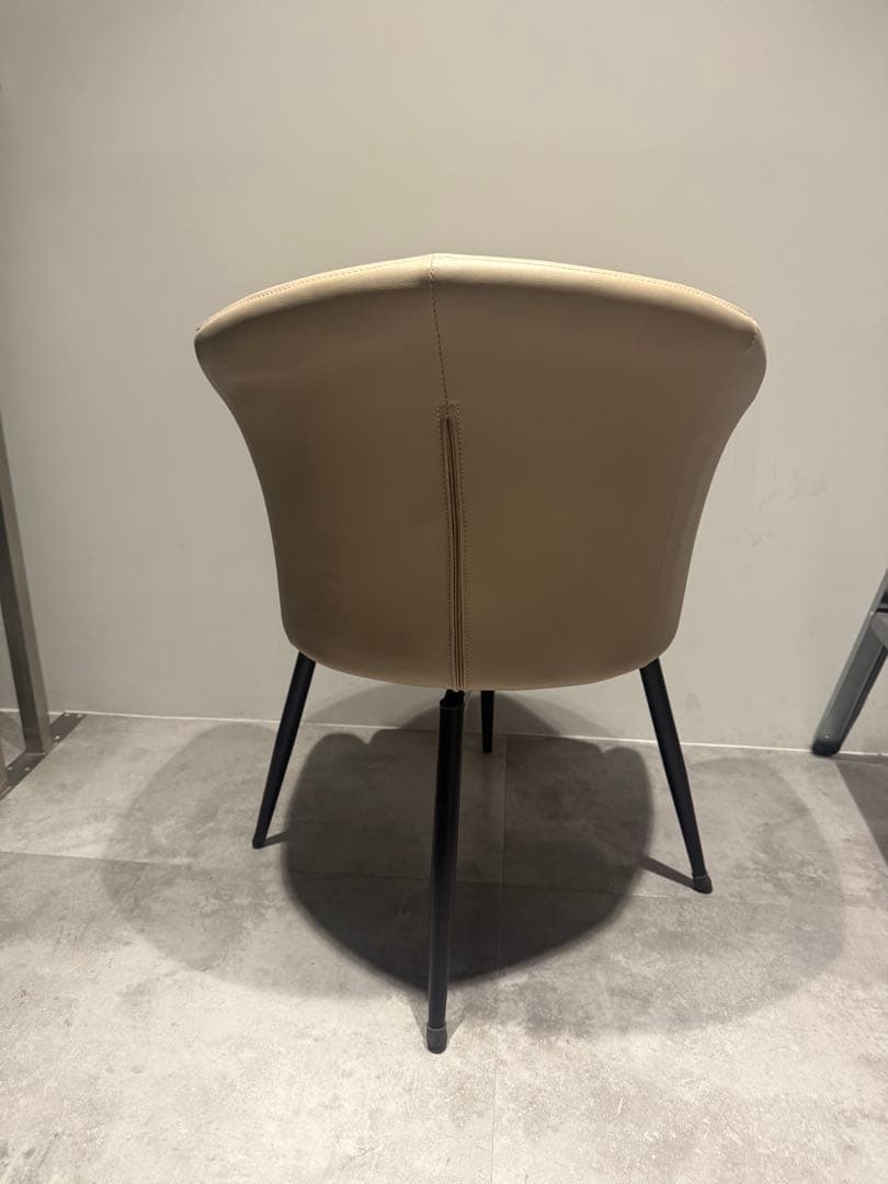 3脚セット　ダイニングチェア　回転椅子 回転式　おしゃれイス　高級感椅子