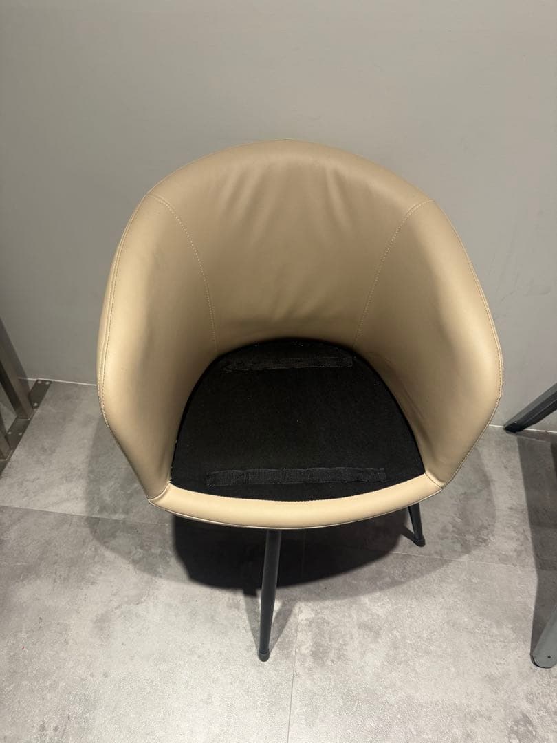 3脚セット　ダイニングチェア　回転椅子 回転式　おしゃれイス　高級感椅子