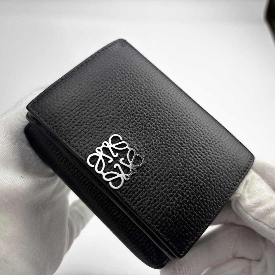 LOEWE ロエベ　アナグラム　トライフォールドウォレット　Ｗホック　三つ折り