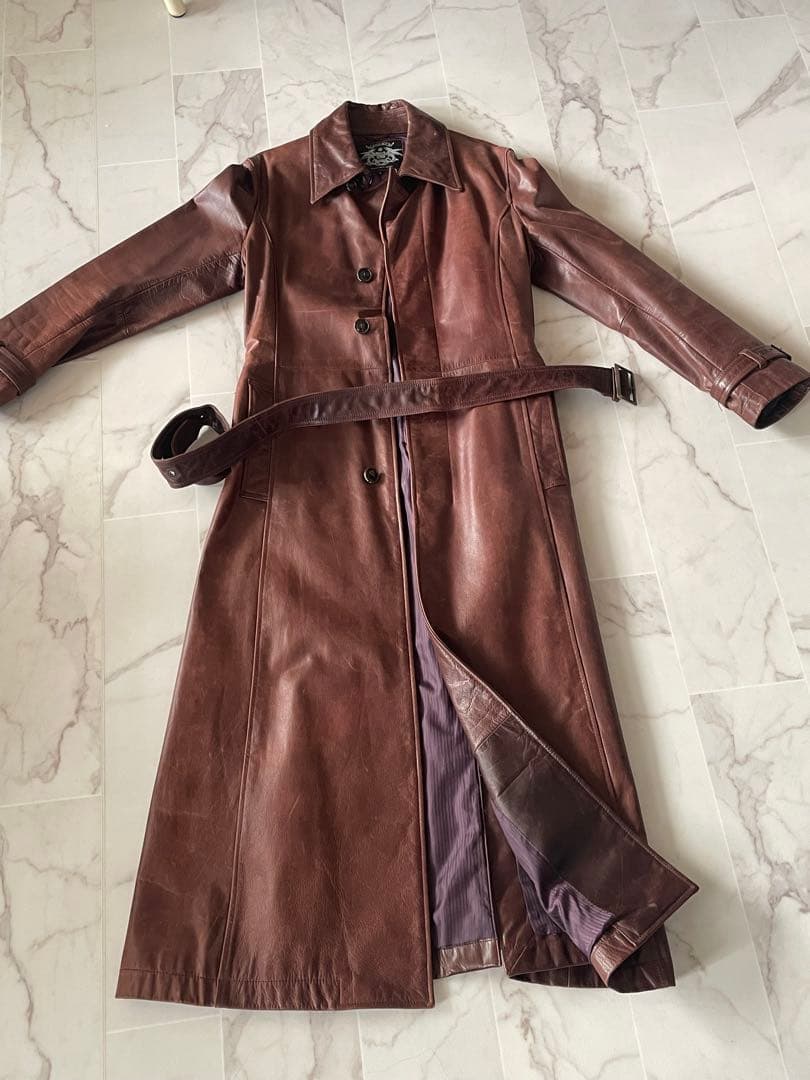 ブラウン本革トレンチコート