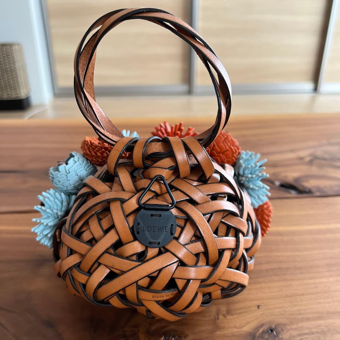 ロエベ　花瓶オレンジ