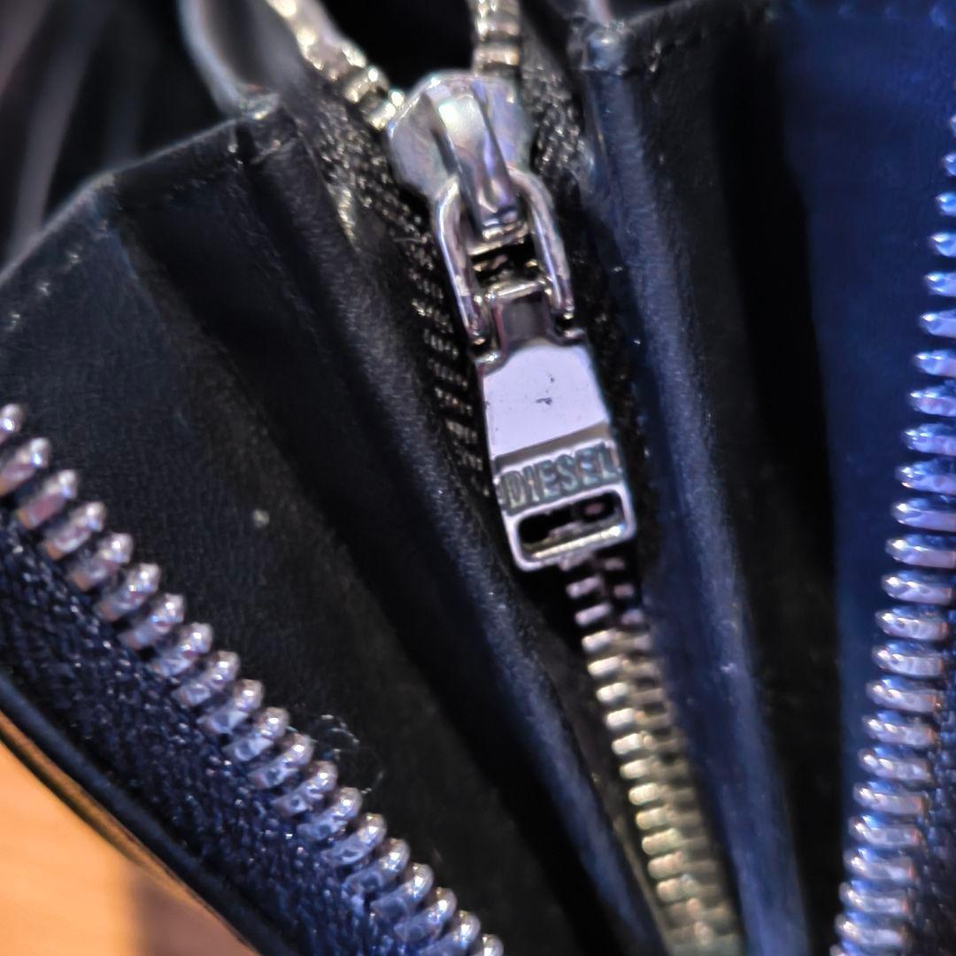DIESEL　ディーゼル　レザー　エンボスロゴ　長財布