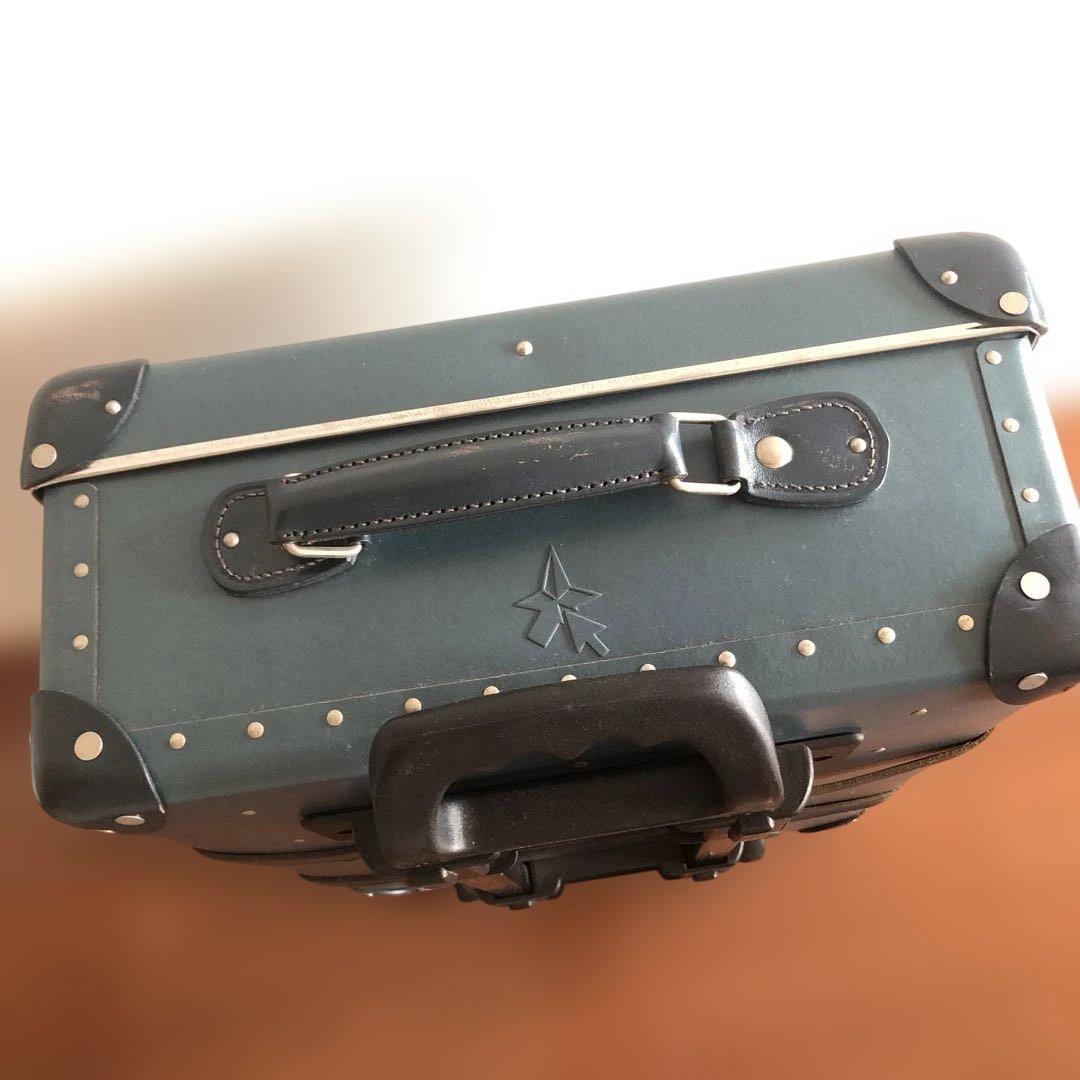 希少レア☆ グローブトロッター　ブルーグレー　キャリーケース 鍵付き