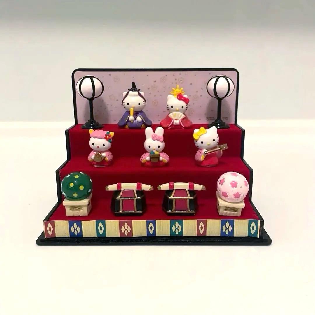 ハローキティ　雛人形　飾り雛マスコット　ひな祭り　サンリオ　おひなさま