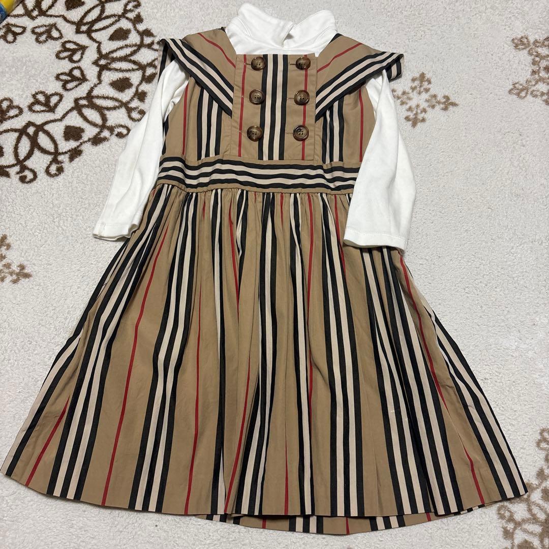 Burberry ワンピース　6y116