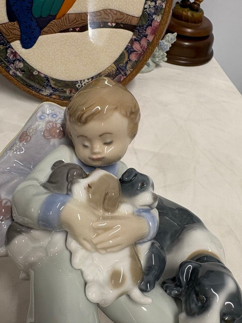 LLADRO リヤドロ「みんな　ねんね」犬　置物