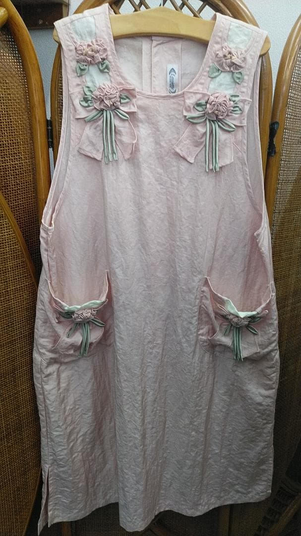 Lassiette ピンクエプロン