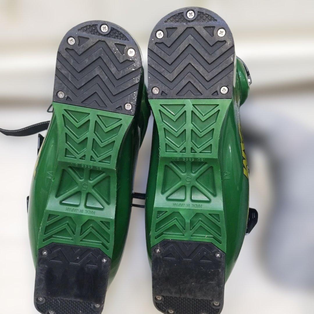 スキーブーツ レグザム　25センチ