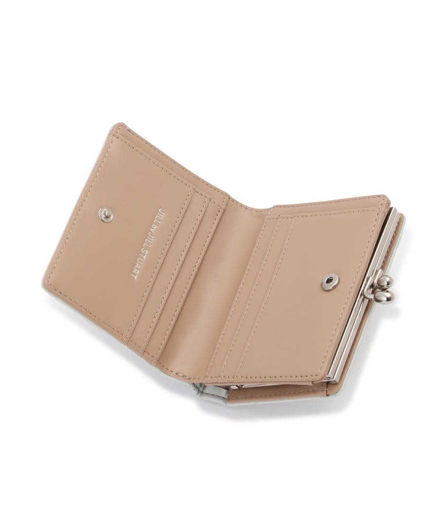 【美品】ジルバイジルスチュアート　RIBBONキルトウォレット　ブラック