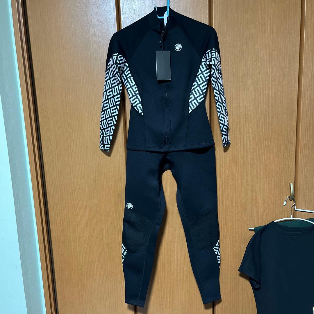 【再値下げ】新品タグ付きレディースタッパーウエットパンツ上下セットLサイズ2mm