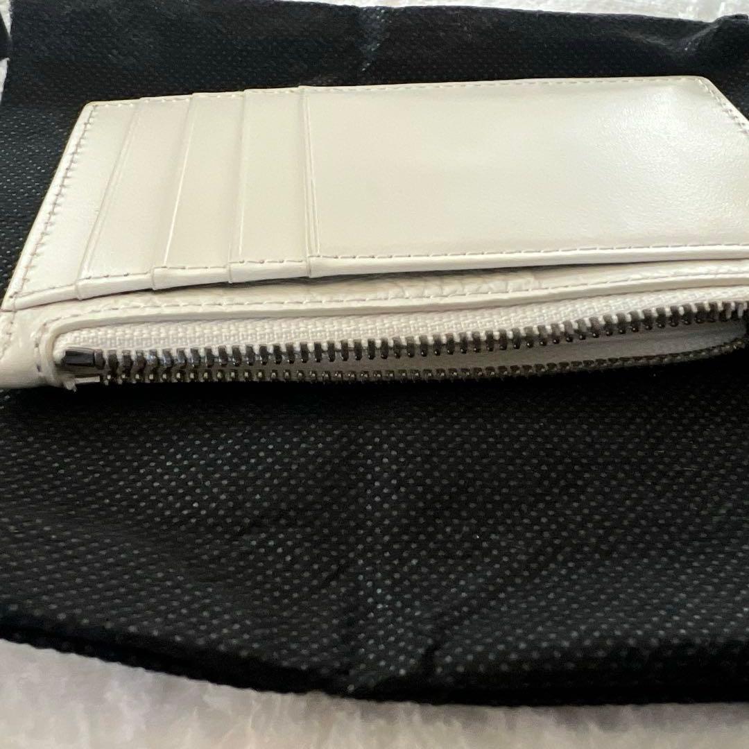 新品未使用品ブラックレーベルクリストブリッジ牛革ホワイトカード小銭入り財布(箱付