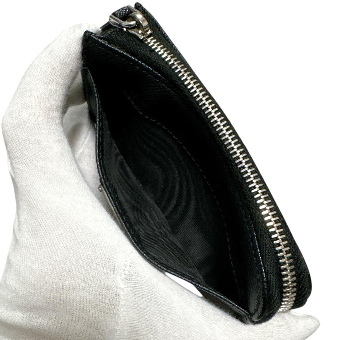 PRADA　プラダ　サフィアーノ　ケース　キーケース　トライアングル